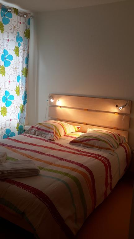 Auberge Du Doulon Lamothe-Montravel Room photo